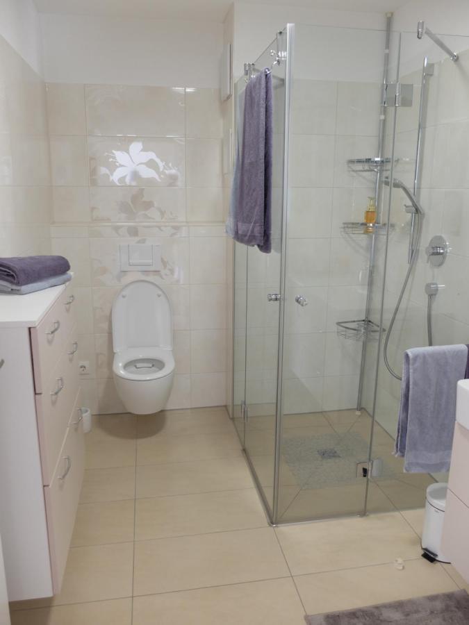 Ferienwohnung Lilly FDH Εξωτερικό φωτογραφία